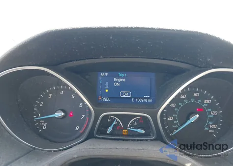 2014 Ford Focus Se z USA, uszkodzony, nr VIN 1FADP3F27EL210310